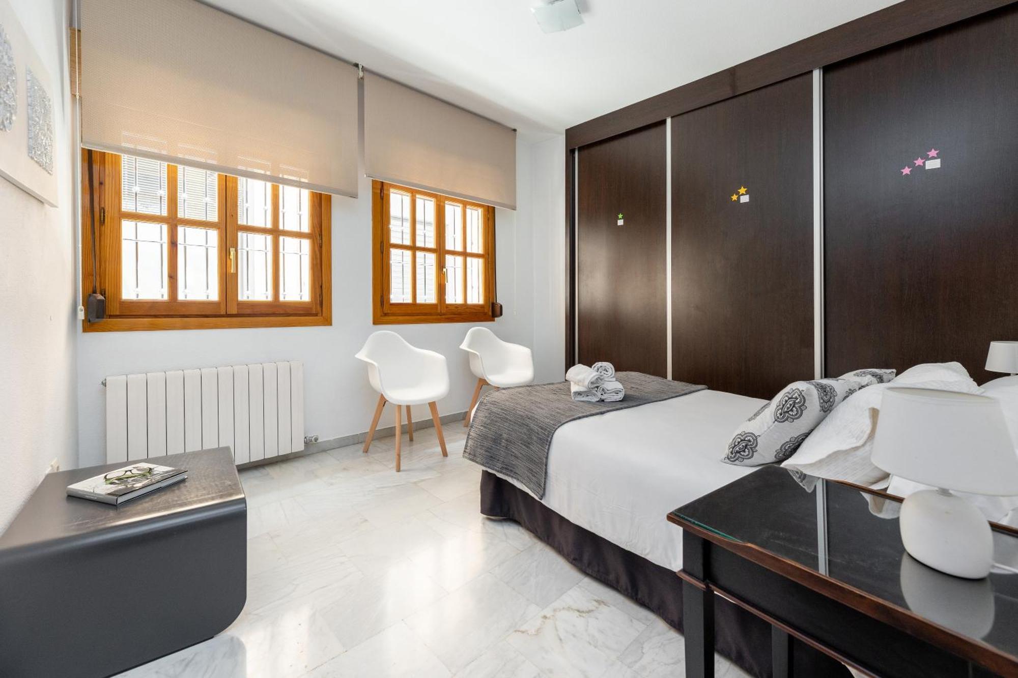 Apartamento Adultos Centro Nueva De La Virgen 2 Free Parking Granada Luaran gambar