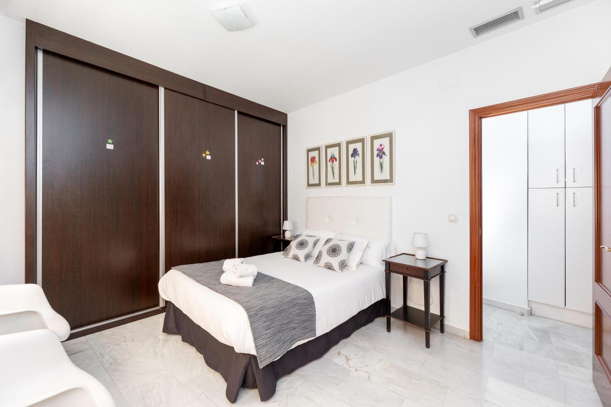 Apartamento Adultos Centro Nueva De La Virgen 2 Free Parking Granada Luaran gambar
